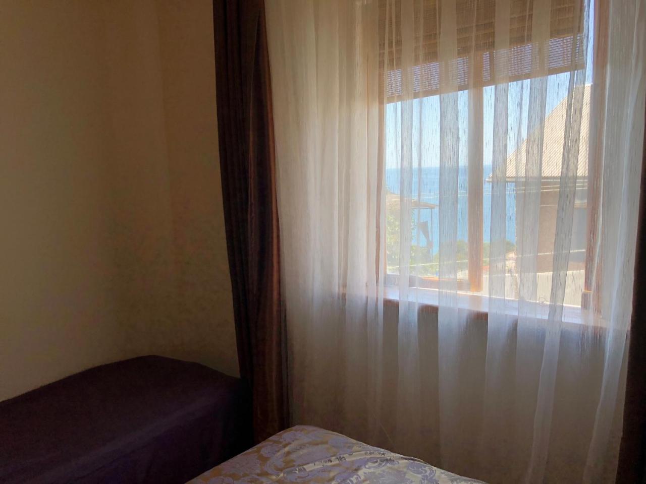 Guesthouse On Sovhoznaya 18 Gagry Eksteriør bilde